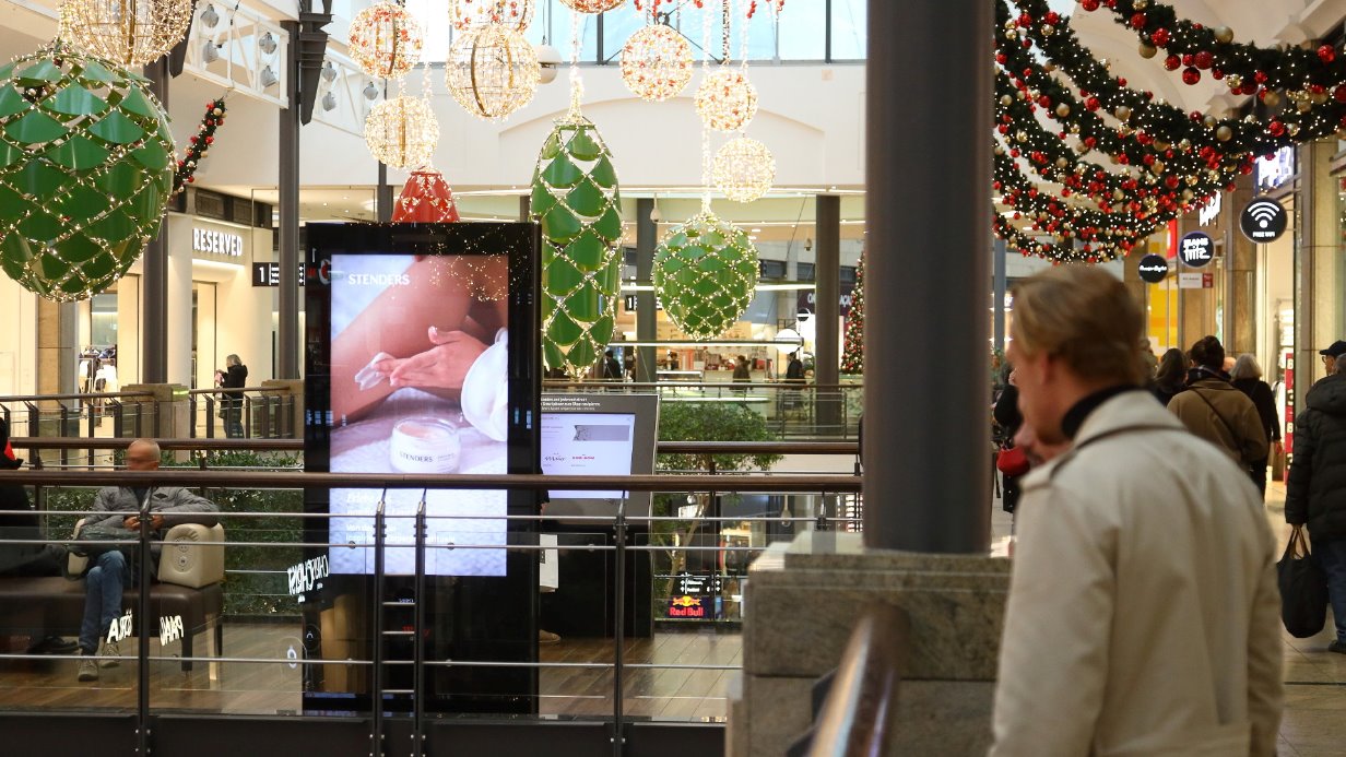 STENDERS izvietojums tirdzniecības centrā